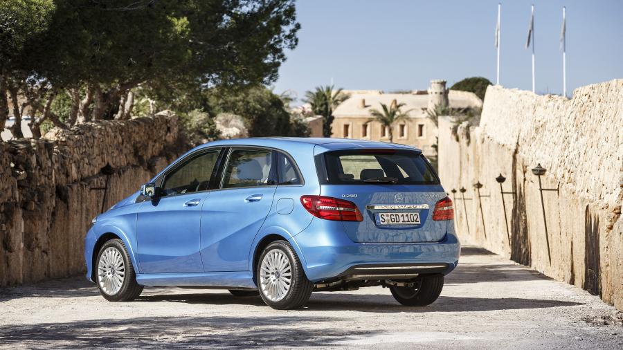  Mercedes-Benz B200 CNG 2014 года  (фото 12 из 21)
